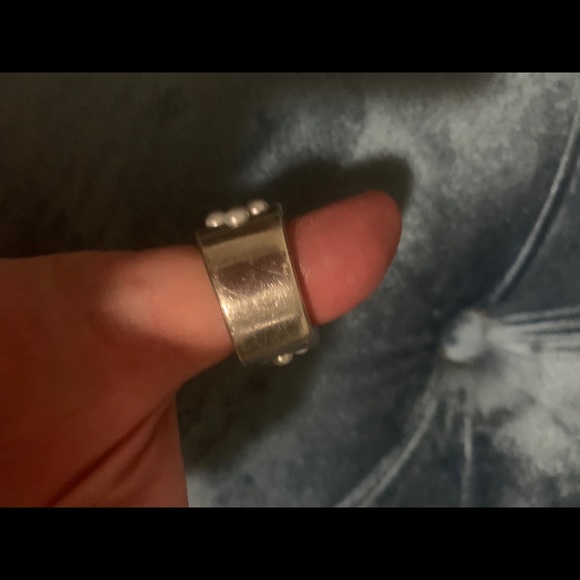 Freshwater Pearl and Sterling Silver Ring - Picture 5 of 6